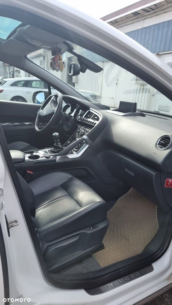 Peugeot 3008 HDi FAP 150 Premium - 13