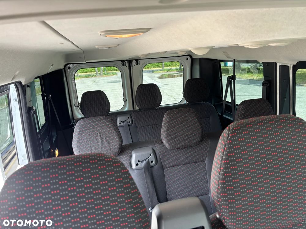Peugeot Boxer HDi L1H1 Active - 17