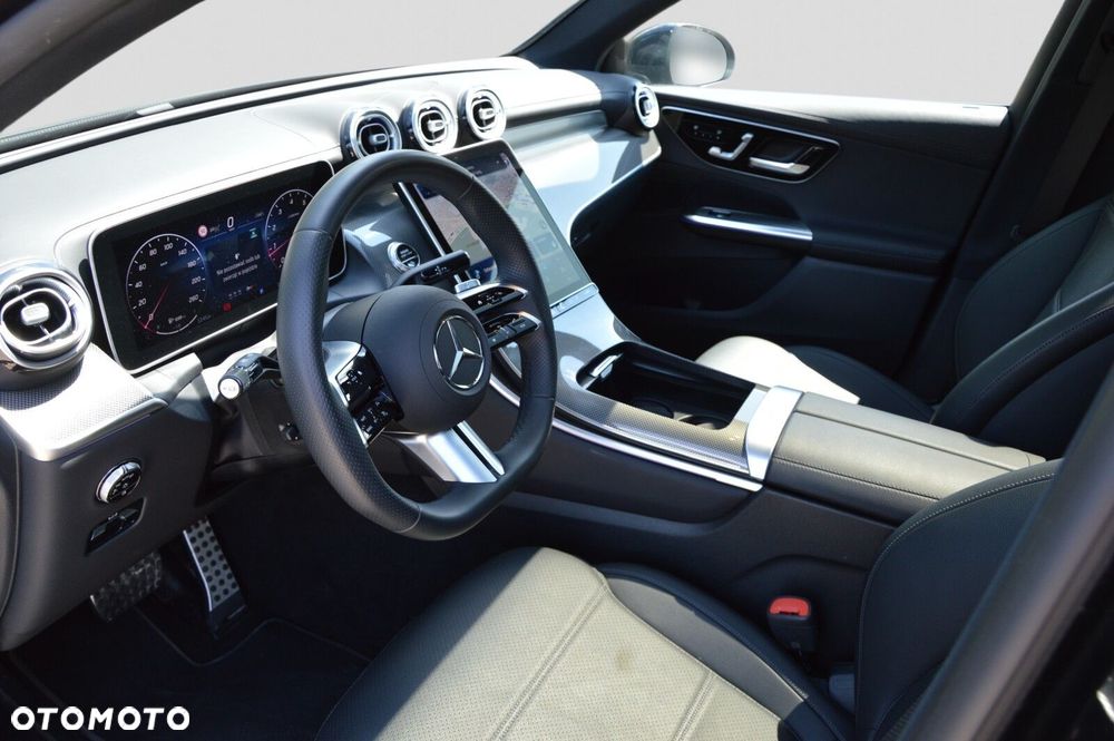 Mercedes-Benz GLC - 15