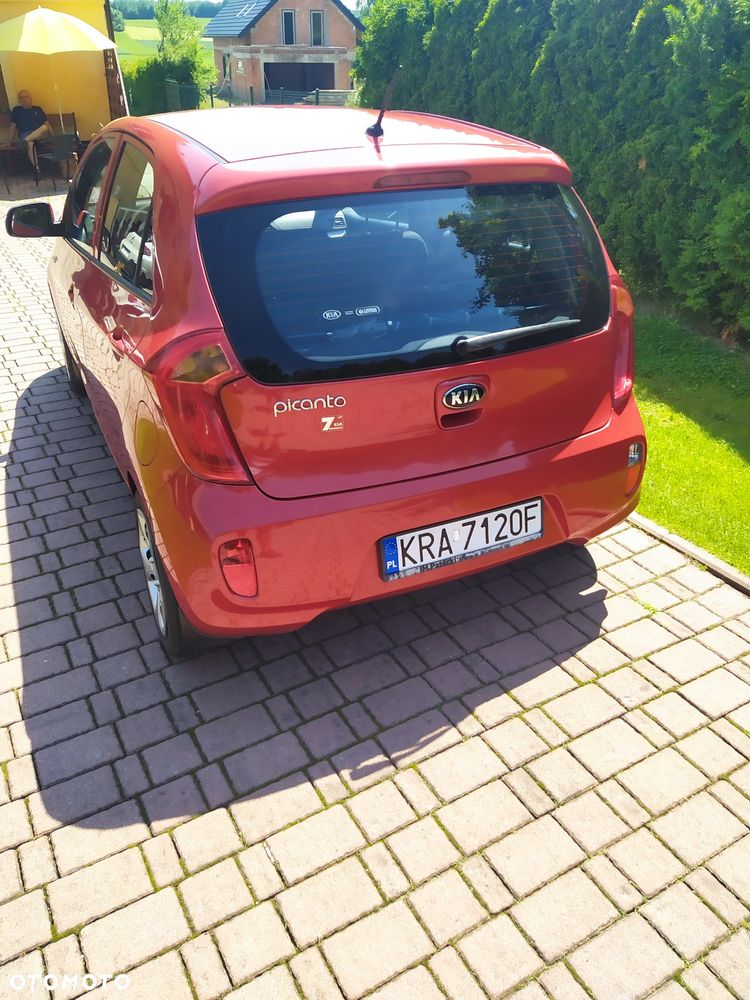 Kia Picanto - 4