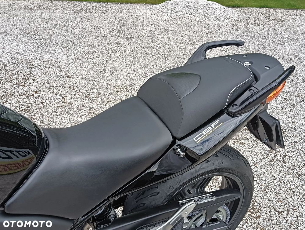 Honda CBF - 17
