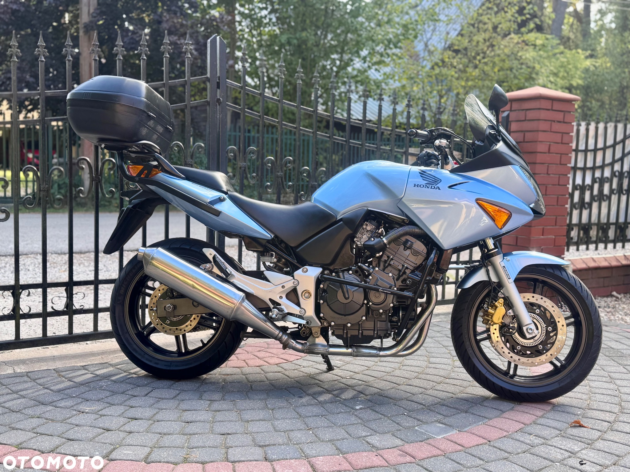 Honda CBF - 3