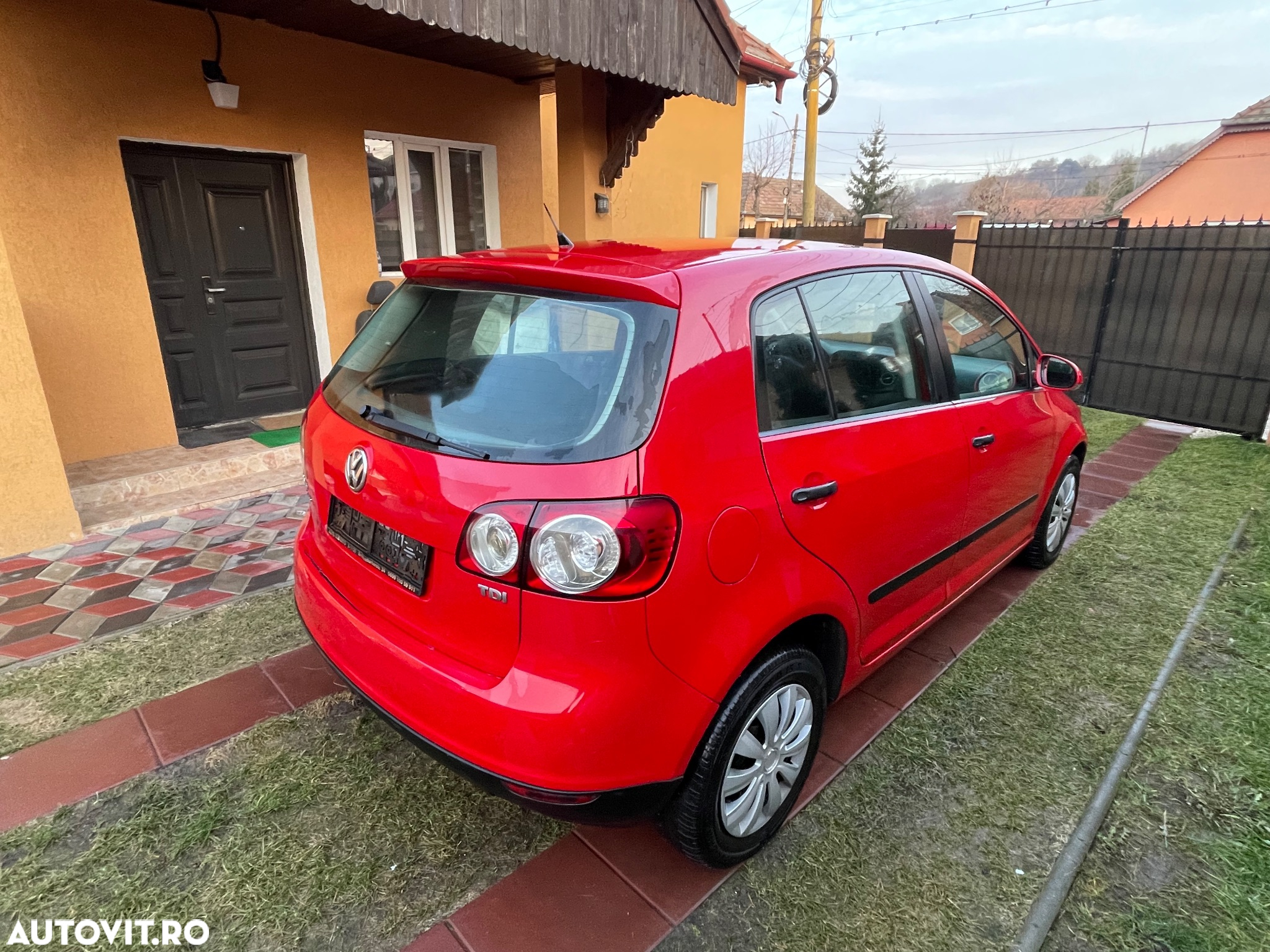 Volkswagen Golf Plus 1.9 TDI Trendline - 25
