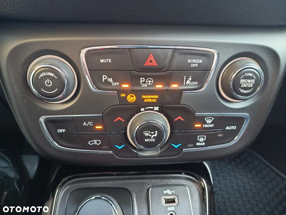 Jeep Compass 1.4 MultiAir Active Drive Automatik Limited - 27