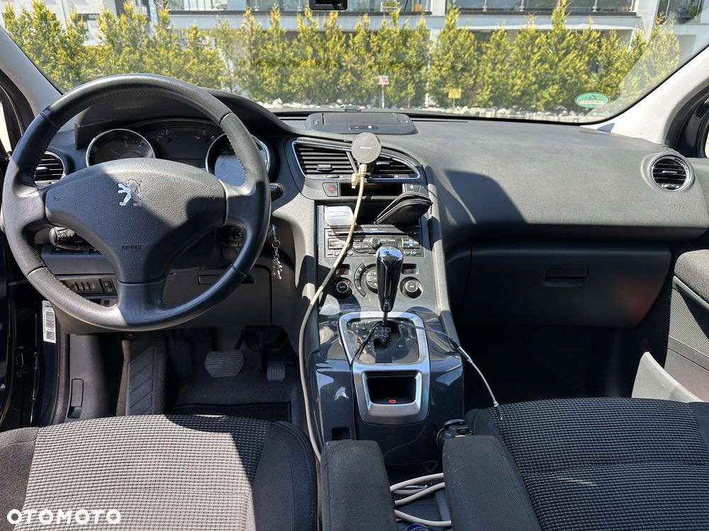 Peugeot 5008 - 3