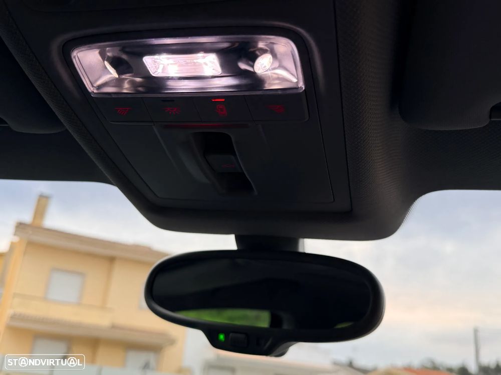 Audi A1 Sportback 1.6 TDI S tronic Ambition - 19