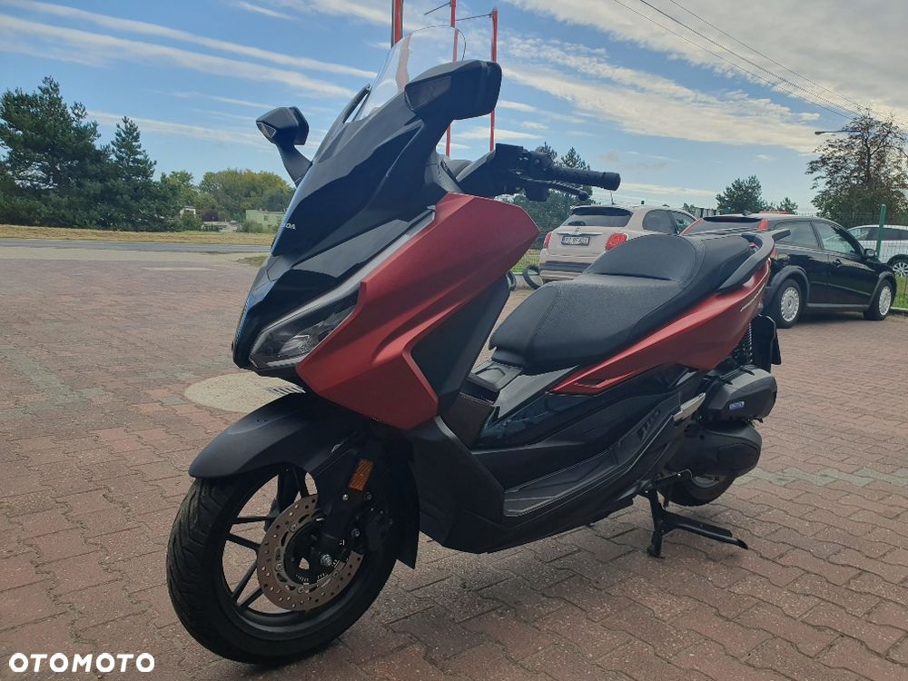 Honda NSS - 24