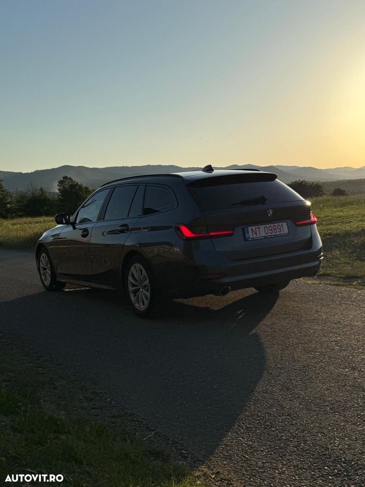 BMW Seria 3 320d Sport-Aut. Advantage - 8