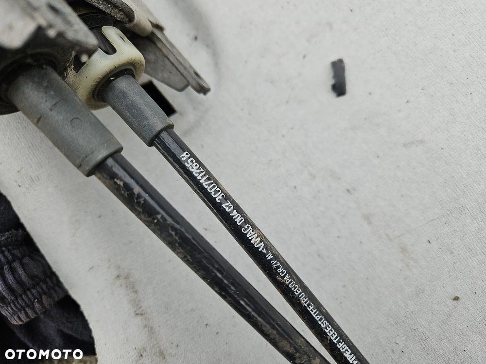 Lewarek wybierak biegów linki VW Passat B6 1,9 TDI 2006r 5-bieg manual 3C0711049B - 7