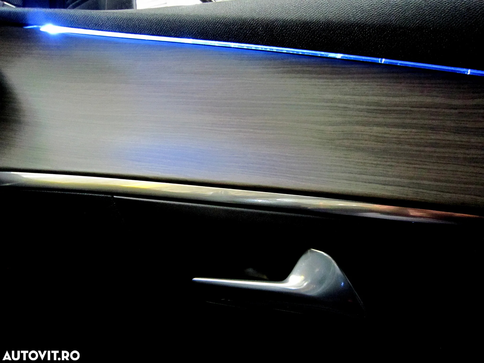 Peugeot 5008 1.5 BlueHDI s&s EAT8 GT-Line - 32