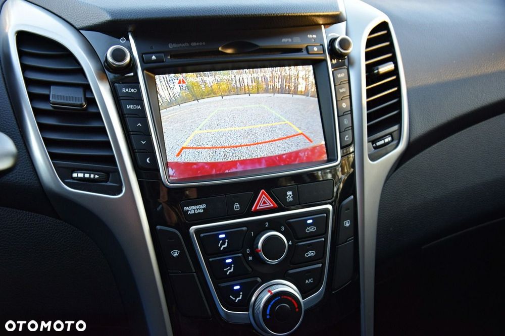 Hyundai i30 1.4 BlueDrive Run - 6