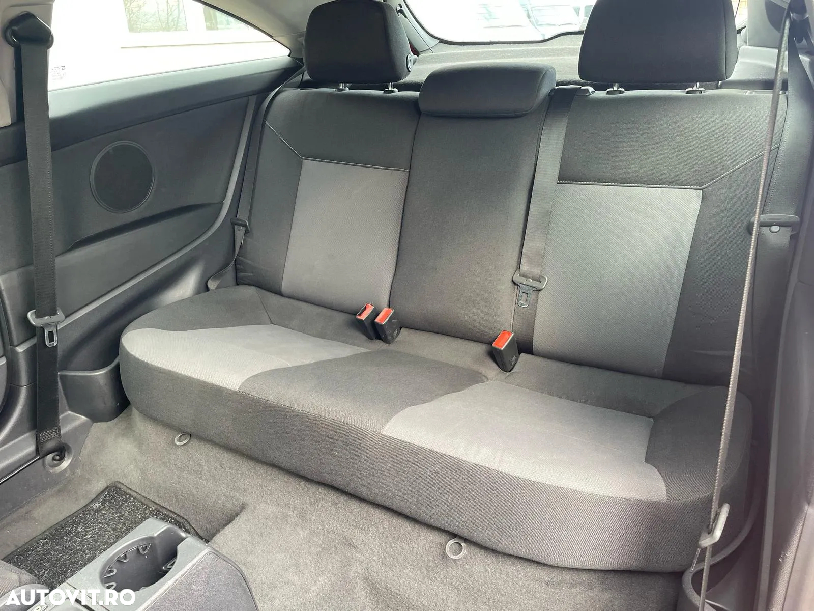 Opel Astra GTC 1.4 Catch me now - 7