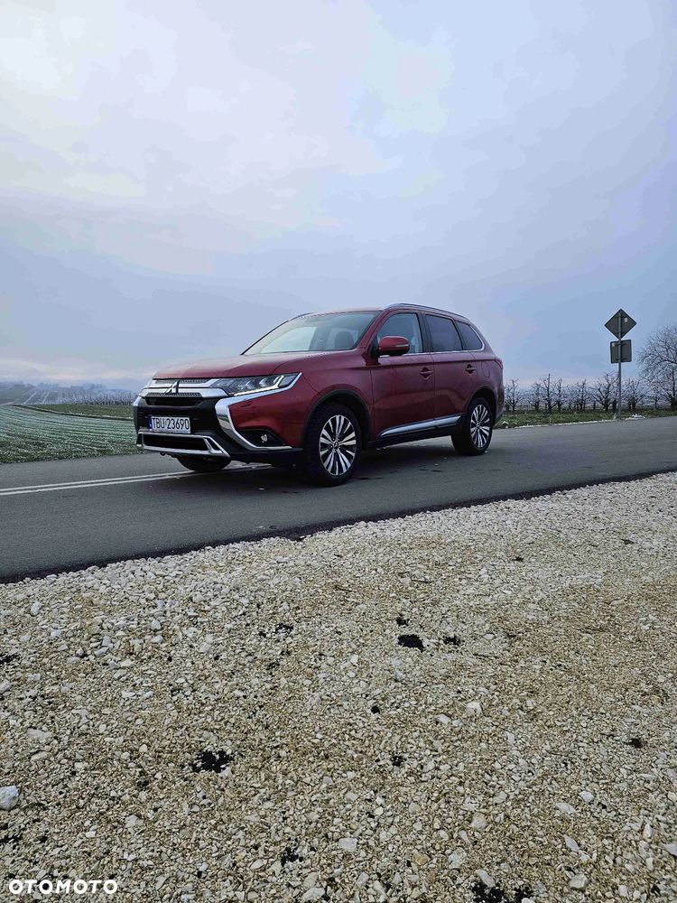 Mitsubishi Outlander 2.0 Intense + 4WD CVT - 6