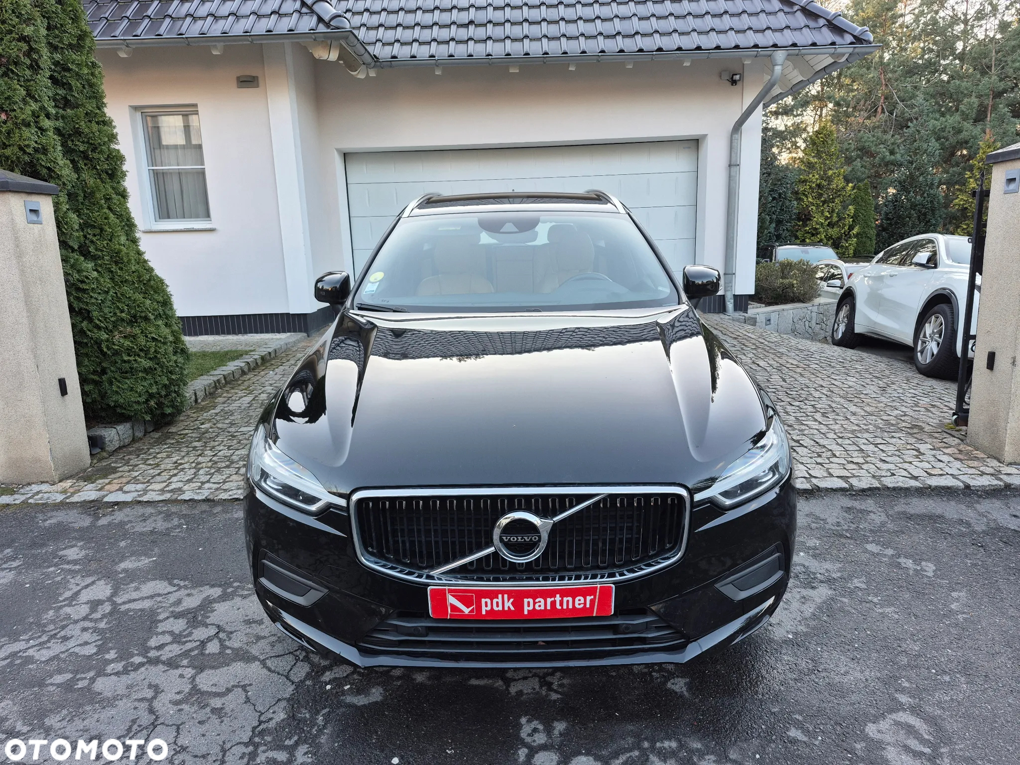 Volvo XC 60 D4 Momentum - 8