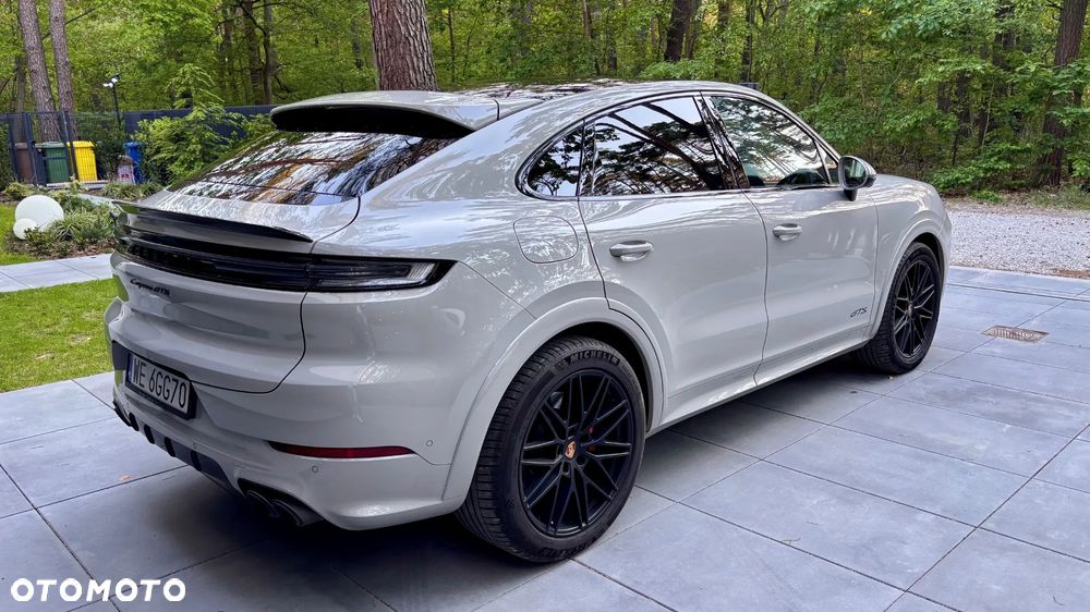 Porsche Cayenne - 3