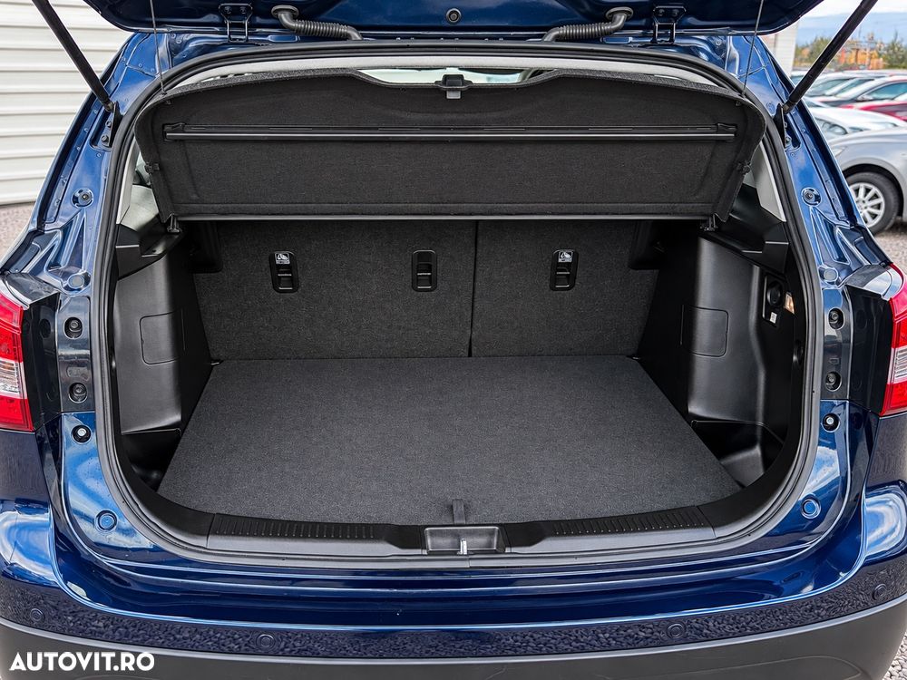 Suzuki S-Cross - 11