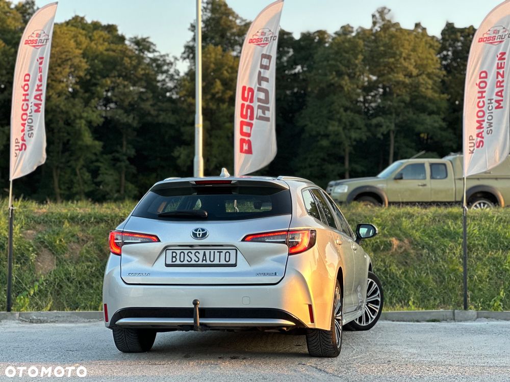Toyota Corolla 1.8 Hybrid - 6