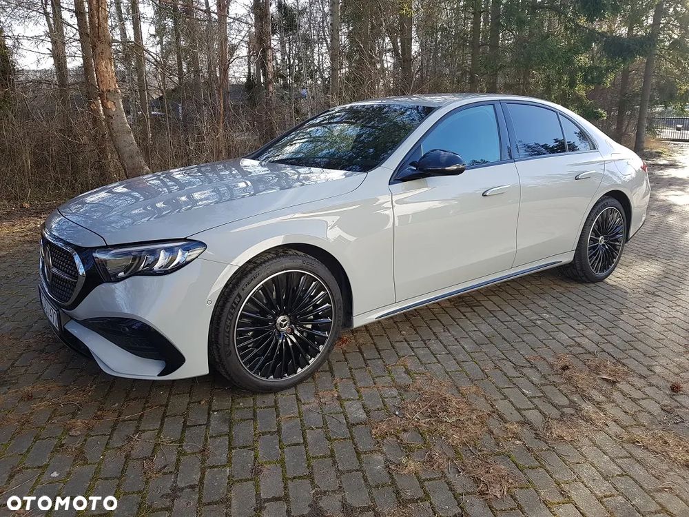 Mercedes-Benz Klasa E 300 de PHEV 4-Matic AMG 9G-Tronic - 16