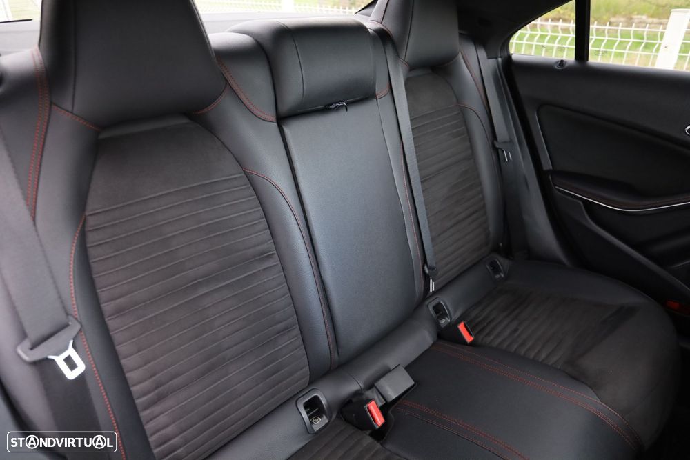 Mercedes-Benz CLA 200 - 22