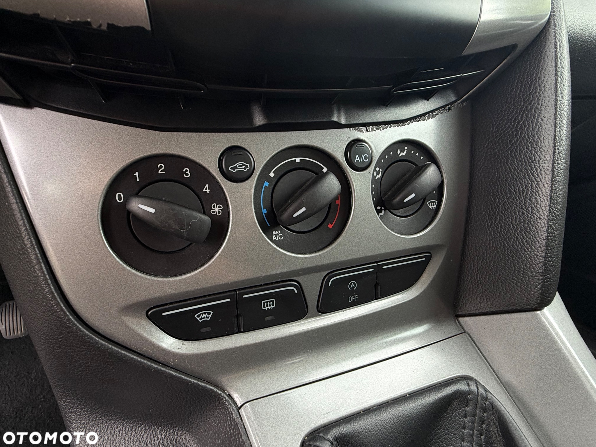 Ford Focus - 18