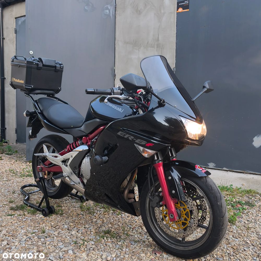 Kawasaki ER - 1