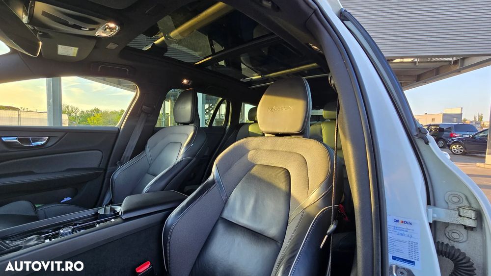 Volvo V60 D4 R-Design - 5