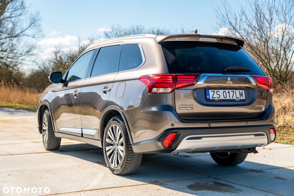 Mitsubishi Outlander 2.0 Intense 2WD CVT - 7