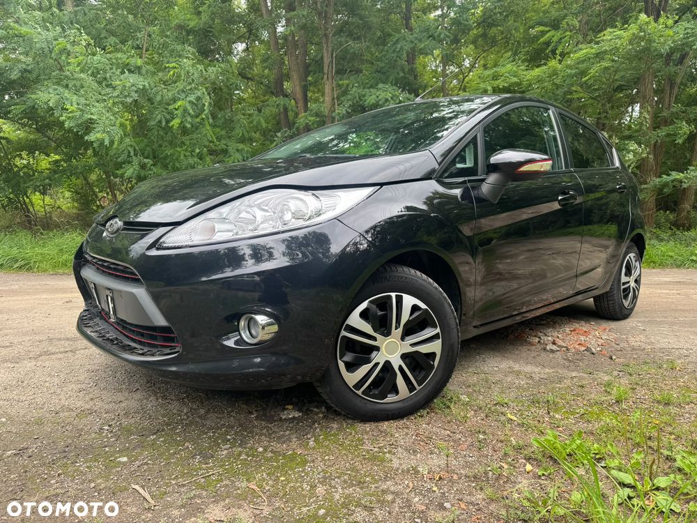 Ford Fiesta 1.25 Champions Edition - 1