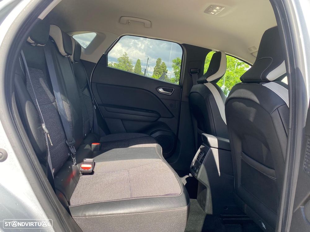Renault Captur 1.3 TCe Exclusive - 18