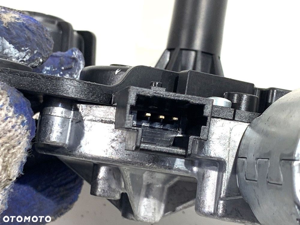 SILNIK WYCIERACZEK TYŁ  OPEL CROSSLAND X / CROSSLAND (P17, P2QO) 2017 - 2022 1.2 (75) 81 kW [110 - 3