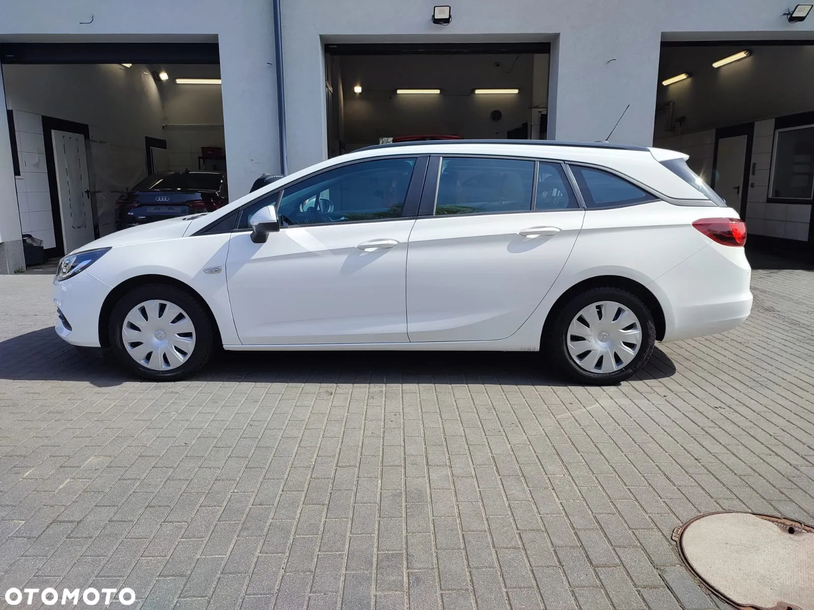 Opel Astra 1.5 D Start/Stop Sports Tourer - 4