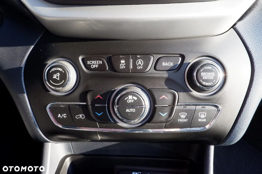 Jeep Cherokee 2.2 MJD Active Drive I Limited - 21