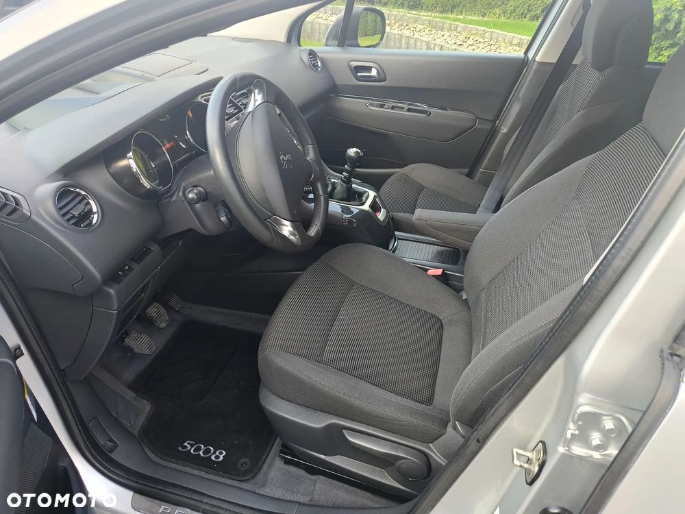 Peugeot 5008 2.0 BlueHDi Allure - 11