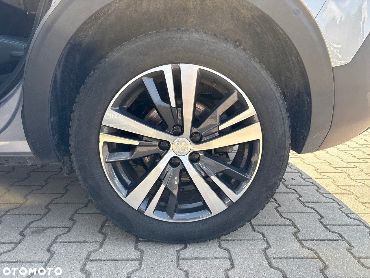 Peugeot 5008 1.5 BlueHDi Allure Pack S&S EAT8 - 11
