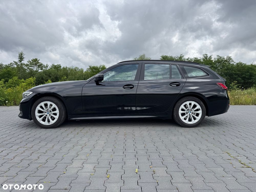 BMW Seria 3 318d Business Edition - 10