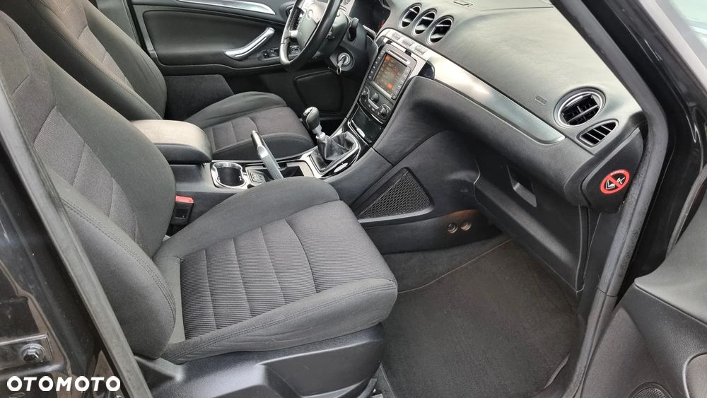Ford S-Max 2.0 TDCi DPF Titanium - 12