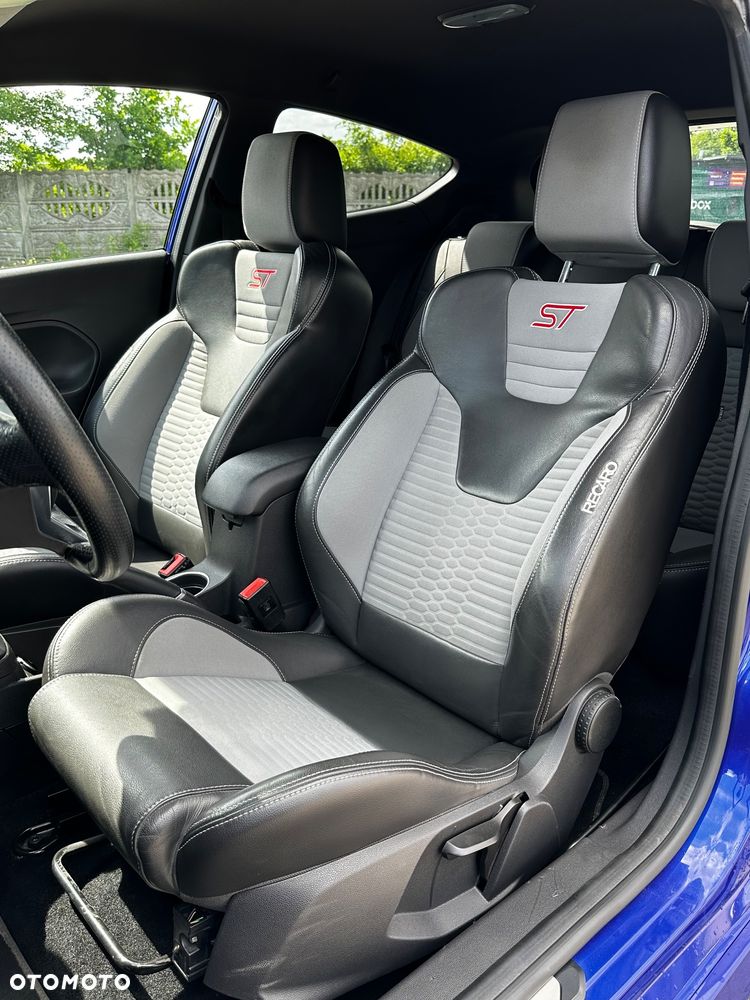 Ford Fiesta 1.6 EcoBoost mit Leder-Sport-Paket ST - 27