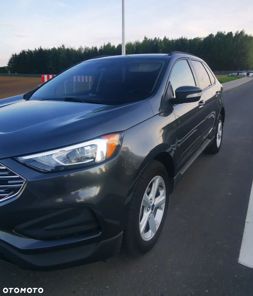 Ford Edge - 6