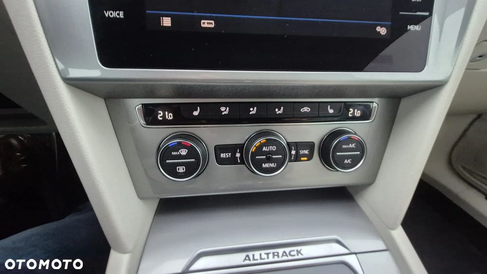 Volkswagen Passat Alltrack 2.0 TDI SCR 4Mot DSG7 - 23