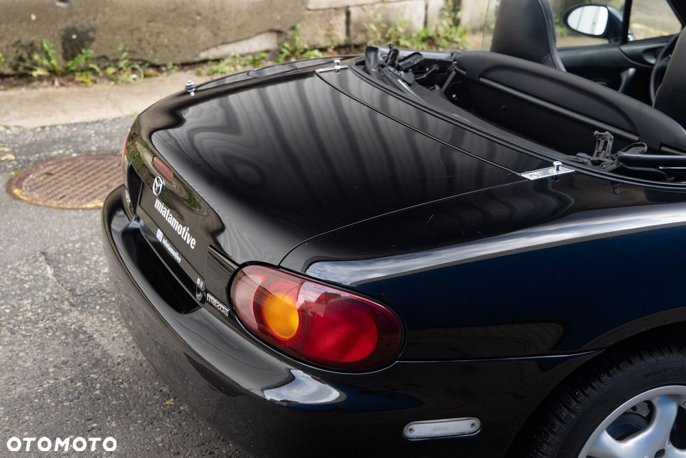Mazda MX-5 1.9 16V - 16
