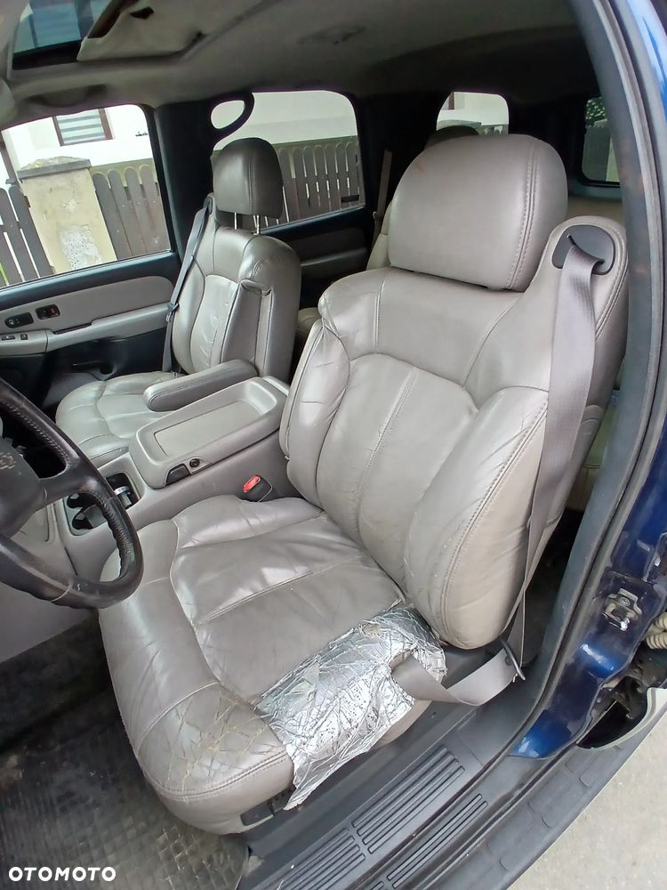Chevrolet Tahoe - 14