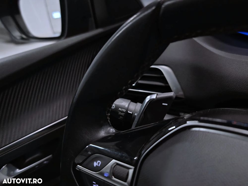 Peugeot 3008 PureTech 130 Stop & Start GPF EAT8 Active Business-Paket - 18