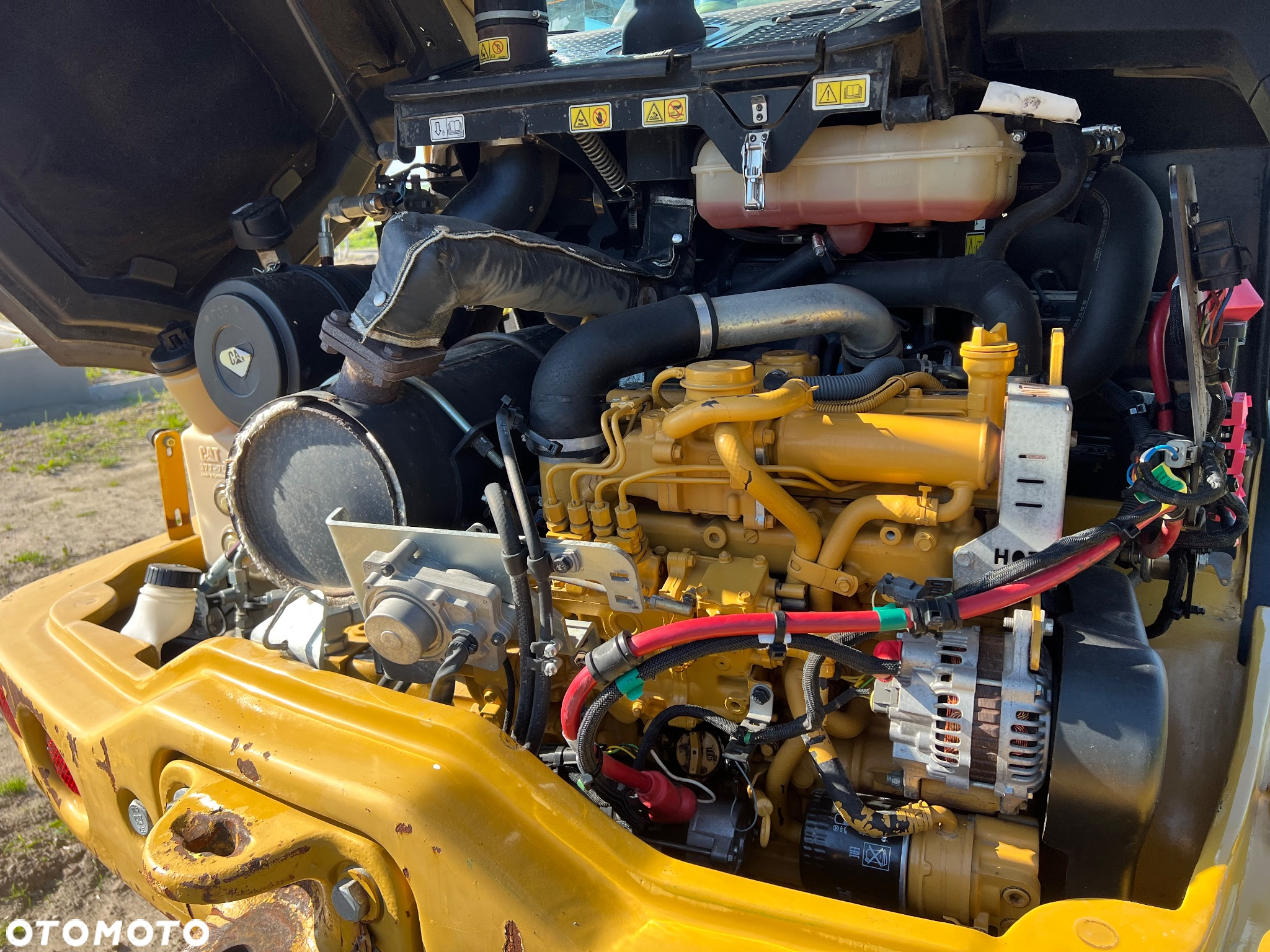 Caterpillar 907M - 5