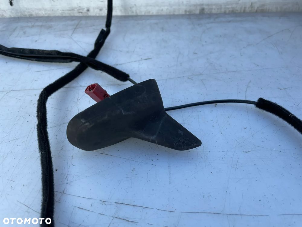 ANTENA DACHOWA AUDI A3 8P 8P0035503J - 2