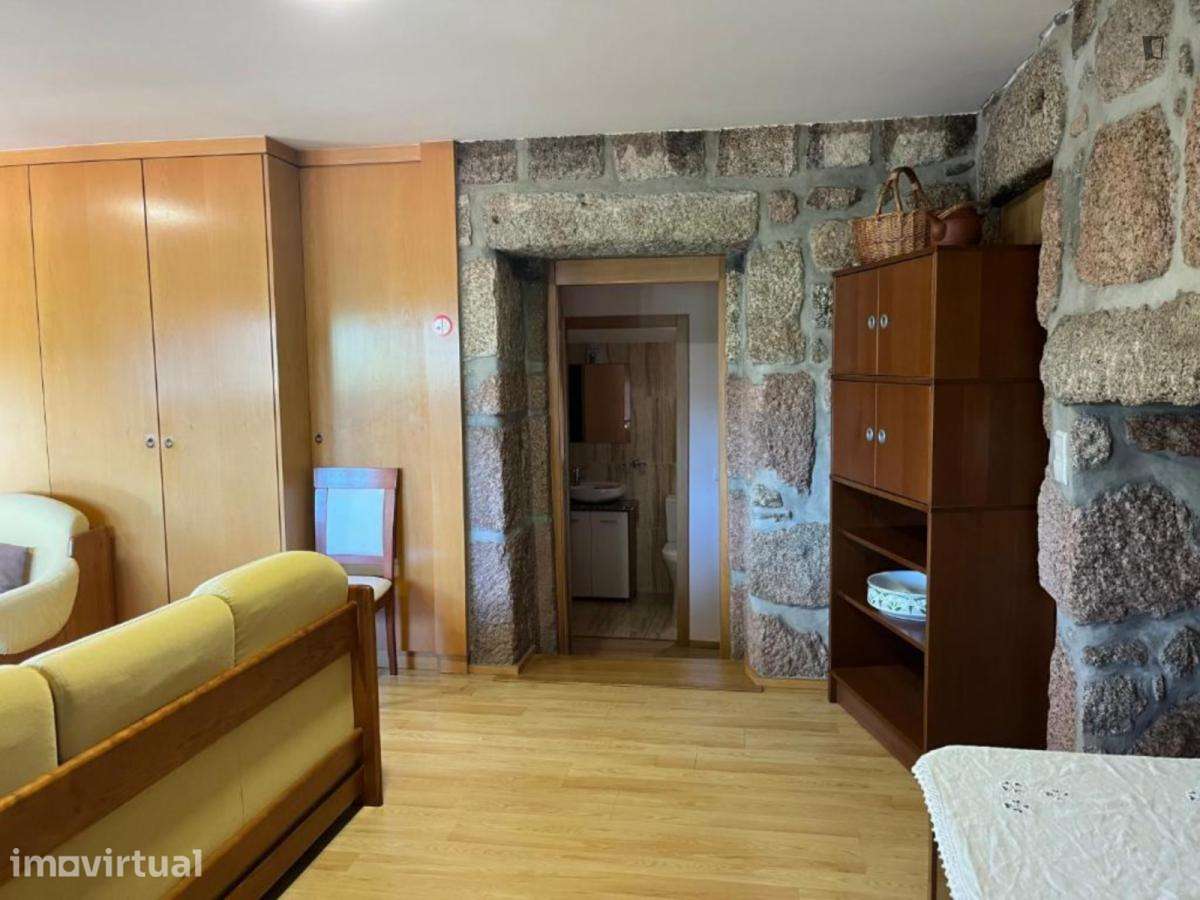 Casa com 2 quartos - localizado em Braga - Grande imagem: 5/19