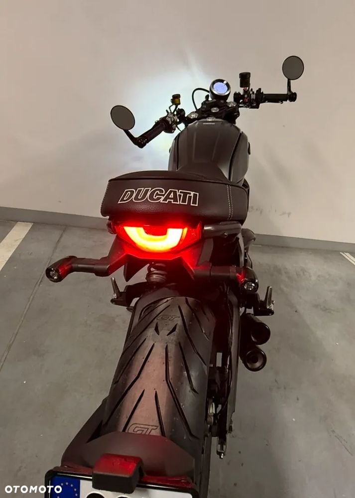 Ducati Scrambler - 14