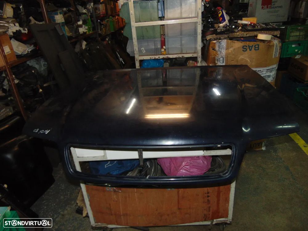 Audi 80 capot - 3
