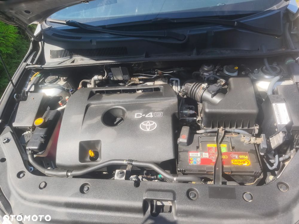 Toyota RAV4 2.2 D-4D Sol - 12
