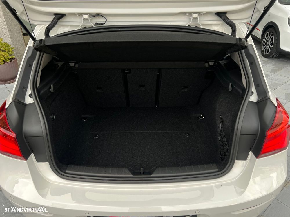 BMW 118 i Line Sport Auto - 27