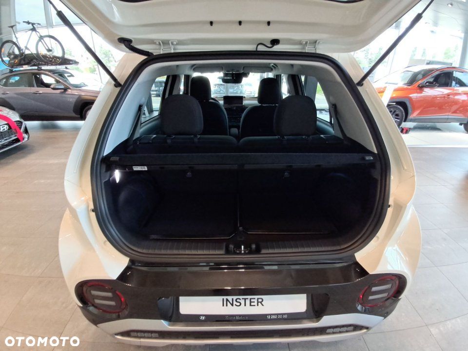 Hyundai Inster - 15